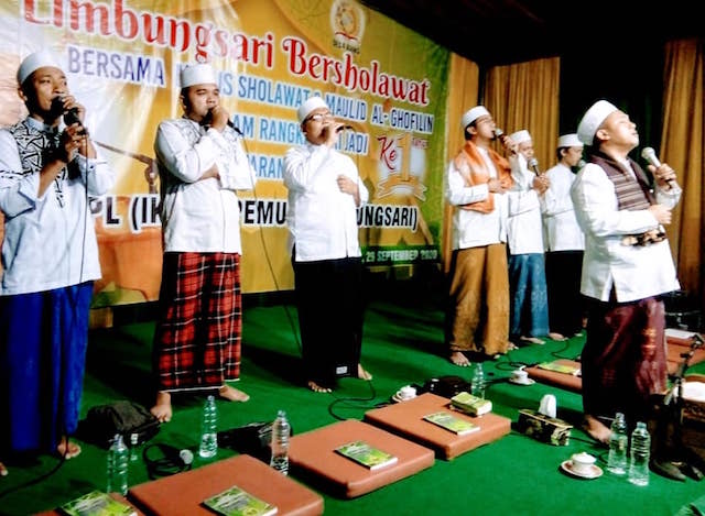 Sholawat Dipimpin Gus Baiqun Semangati Masyarakat Berjuang untuk Jember 